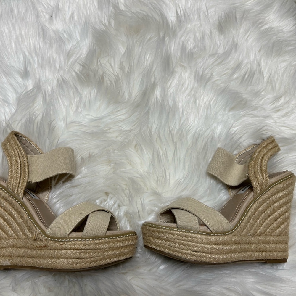 Steve Madden Wedges - Size 6